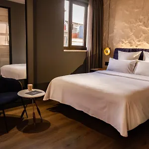 Letoh Letoh , Seville Spain